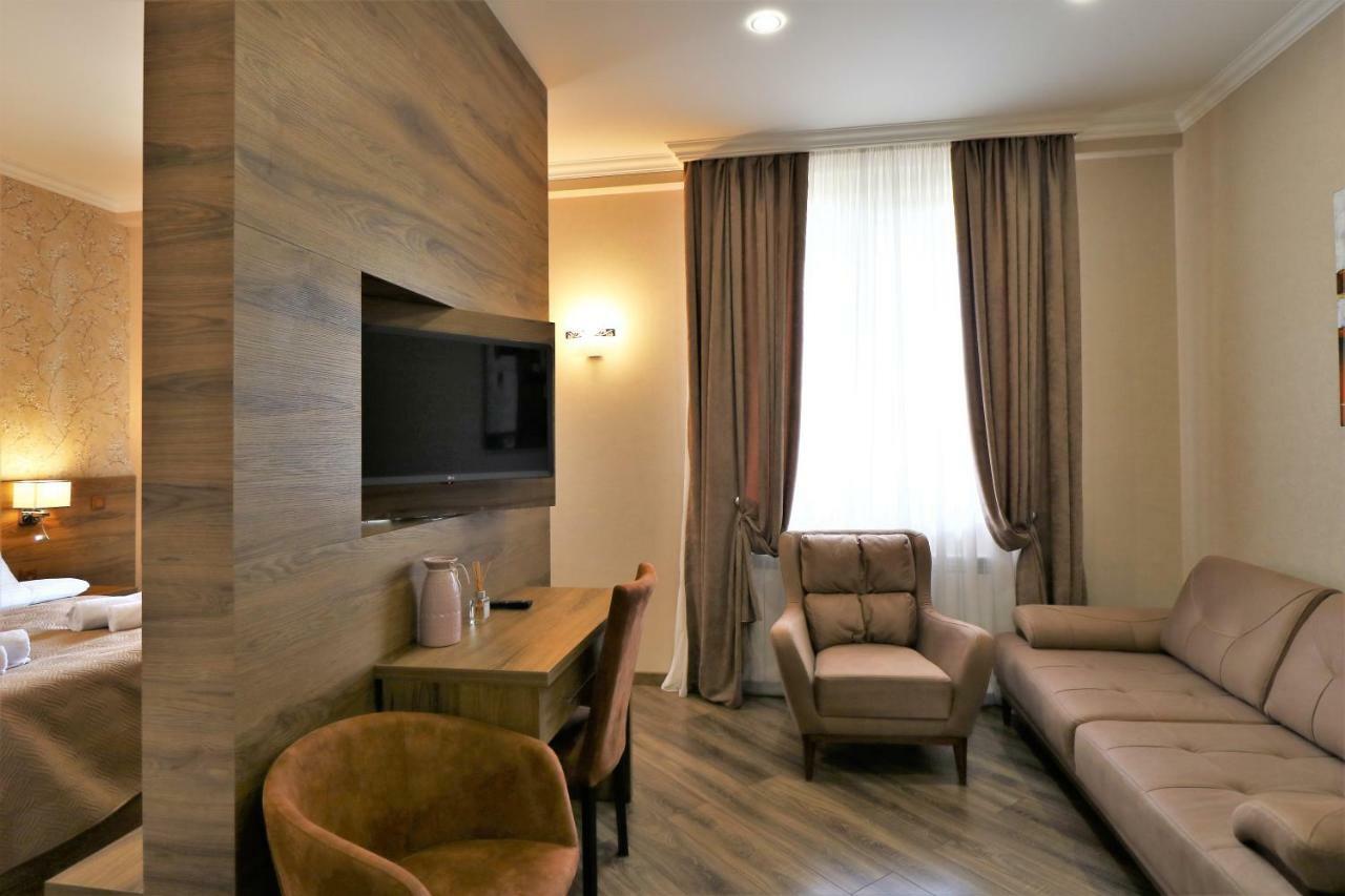 Luxury Aparthotel 5Rooms In Tbilisi Center Luaran gambar